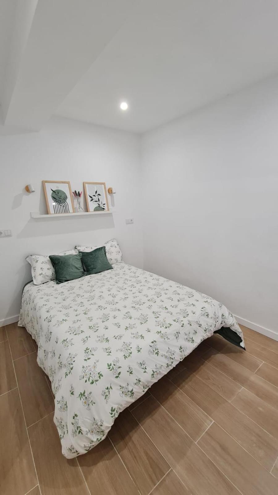 Pension Myd La Vega Oviedo Exteriér fotografie