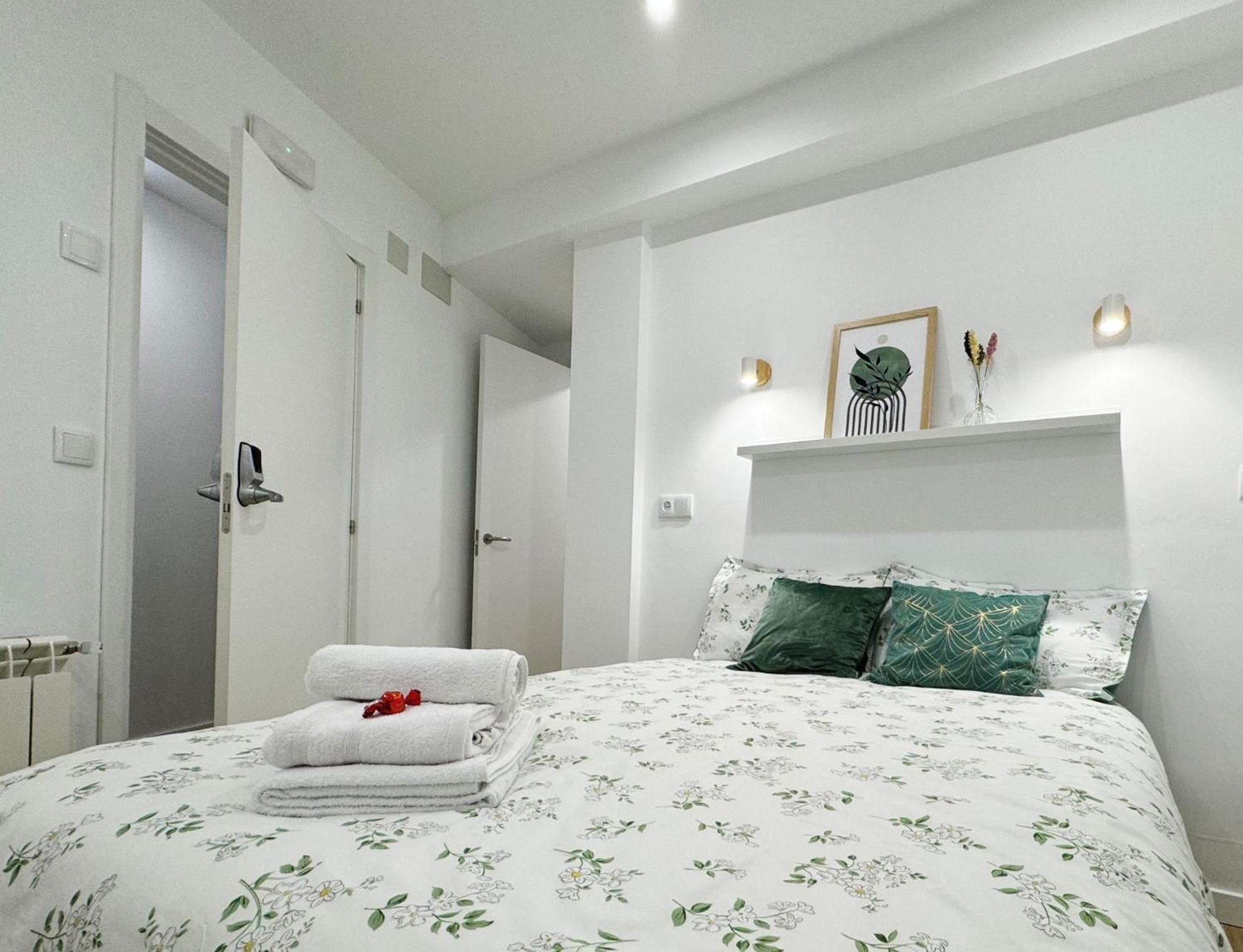 Pension Myd La Vega Oviedo Exteriér fotografie